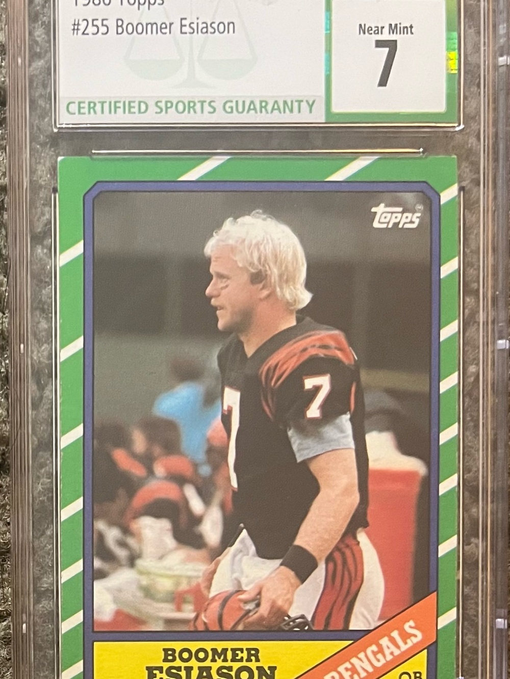 1986 Topps Boomer Esiason Rookie card CSG 7